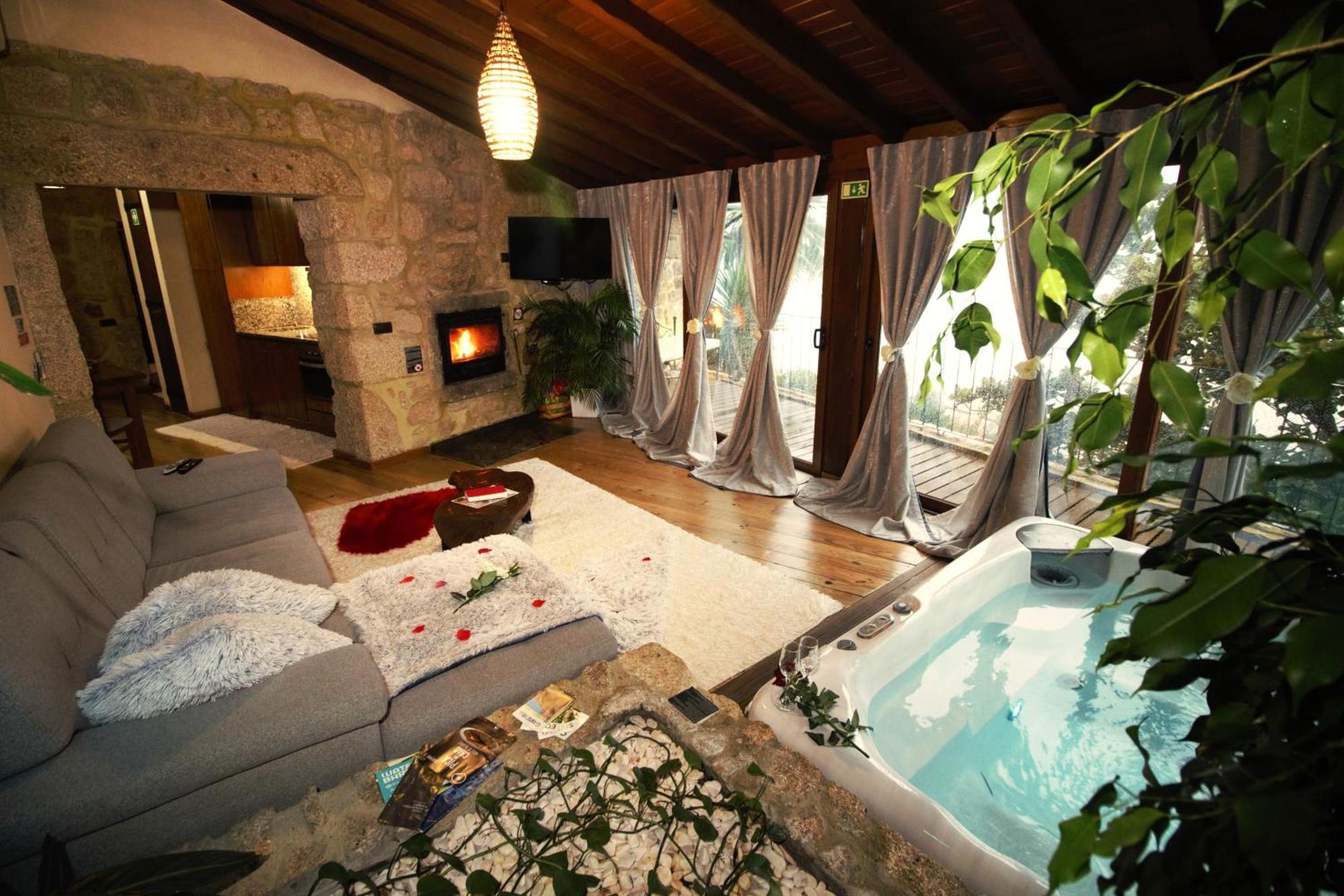 Hotel Casa Favo De Mel - Jacuzzi Privado & Lareira - Piscina Arcos de Valdevez Exterior foto